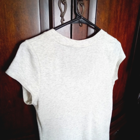 Willi Smith Heathered Grey V-Neckline Tee Shirt - Picture 3 of 9